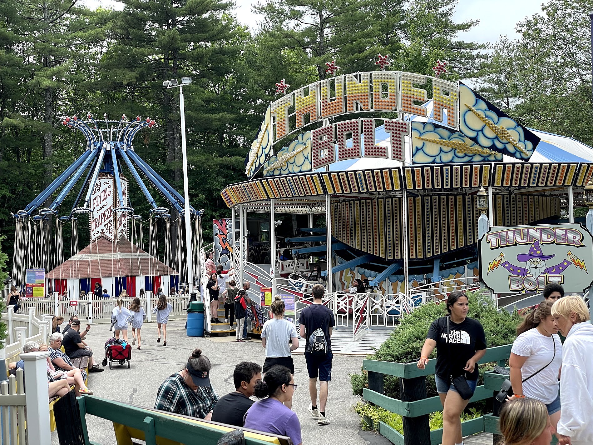 A Quick Trip to Canobie Lake Park in Salem, New Hampshire - Britt Rose