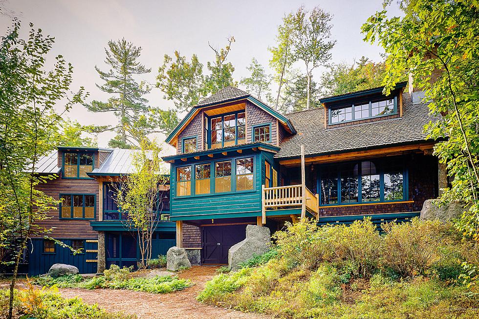 $10 Million Maine Mansion Is the Ultimate Upscale Wilderness Sanctuary of Every Outdoorsman&#8217;s Dreams