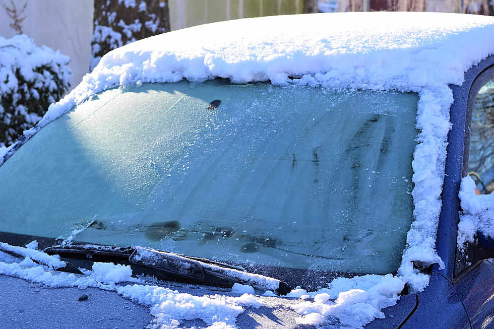 It’s Not Illegal to Drive With Snow on the Roof of Your Car in Maine