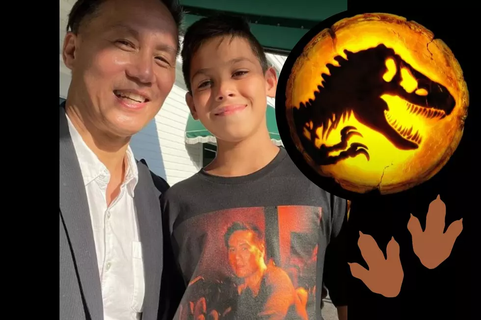 ‘Jurassic World’ Star BD Wong Snaps a Selfie With a Fan in Maine 