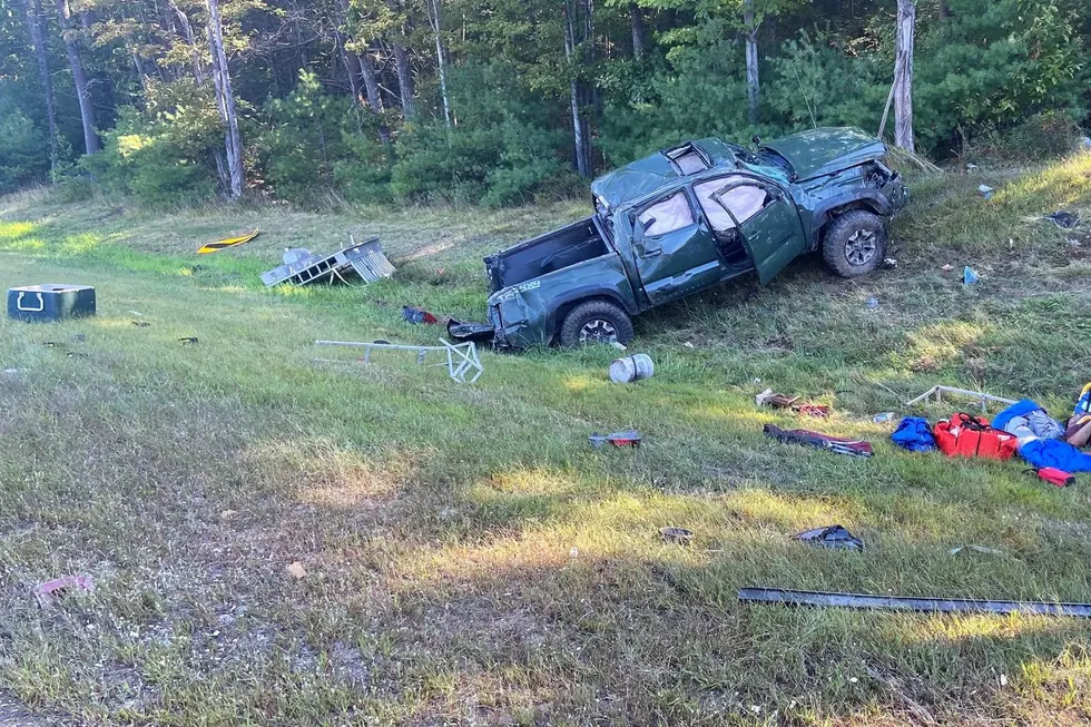 Was It Legal for the Driver Who Crashed on the Maine Turnpike to Have Dogs in the Back of His Pickup?