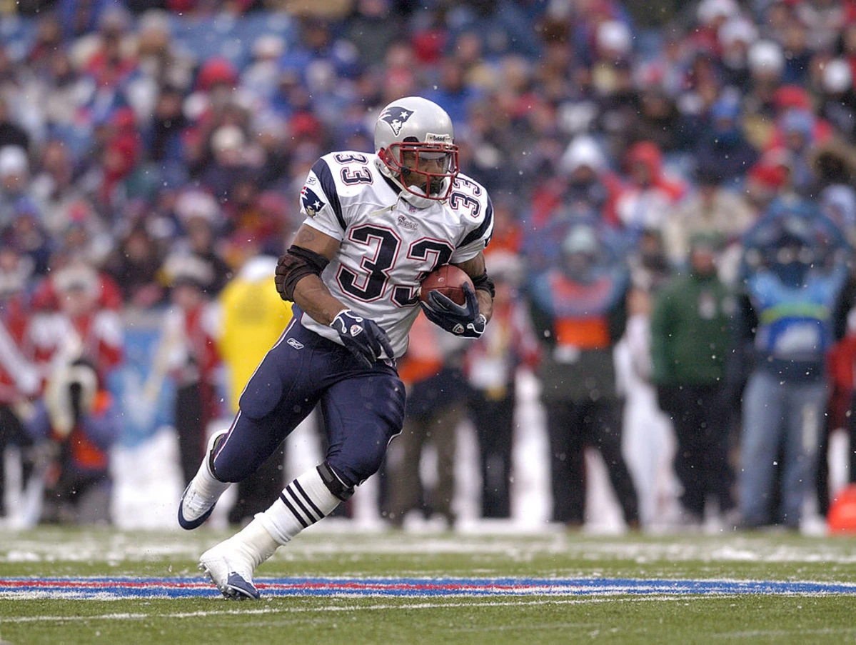 Watch: Kevin Faulk shouts out Tom Brady during Patriots' selection