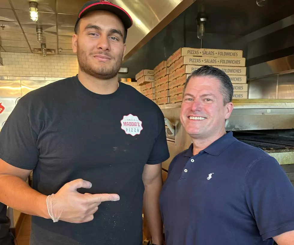North Dakota Pizza Worker Has New Gig With the New England Patriots