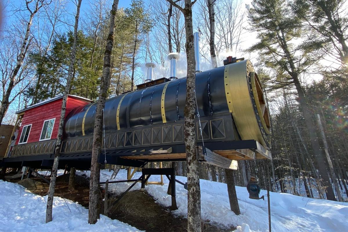 Visit Impressive Maine Treehouse Train That Makes Maple Syrup