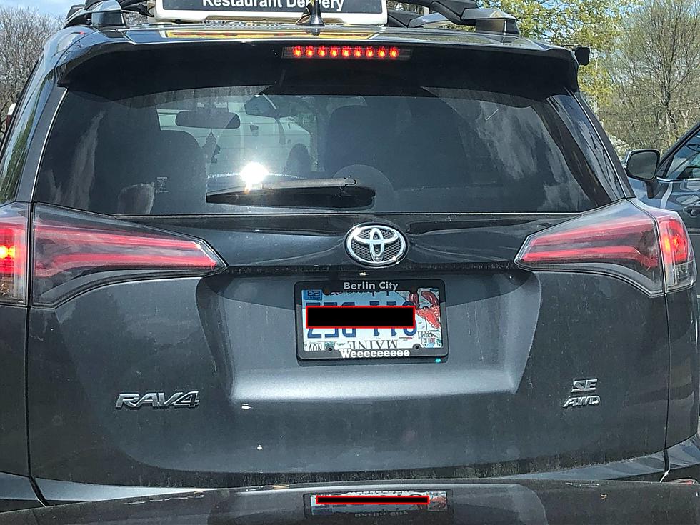 Is This Car in Portland With an Upside Down License Plate Illegal?