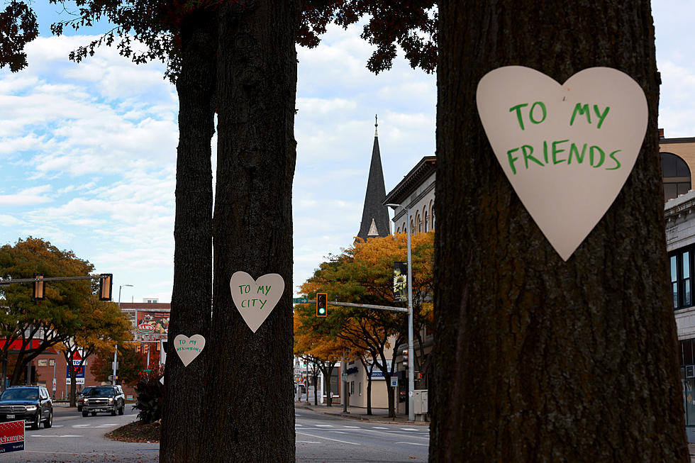 Amongst Heartbreak, Woman Pens Beautiful Words About Maine Residents