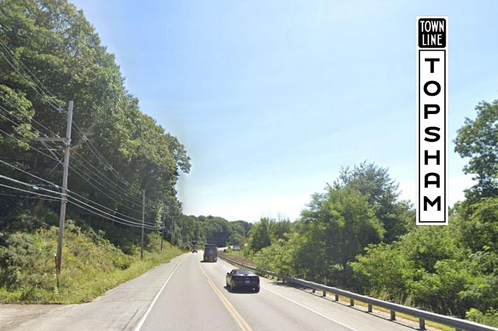 Why Are These Classic Maine Town Line Signs Going Extinct?