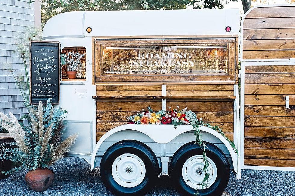 Drinks on Wheels in Maine With This Cool Vitange Roaming Speakeasy Bar