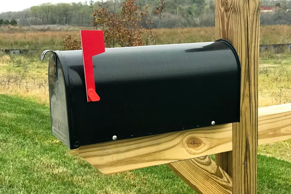 How to Check if Your Roadside Mailbox in Maine is Legally Installed
