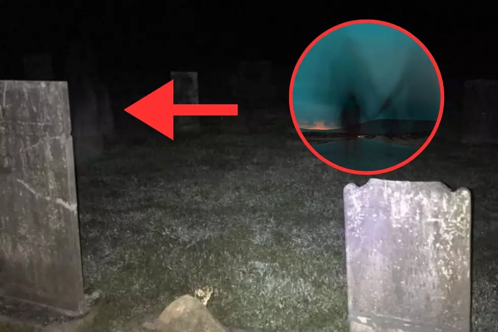 PHOTOS: Is This Proof that Blood Cemetery in Hollis, New Hampshire is Haunted?