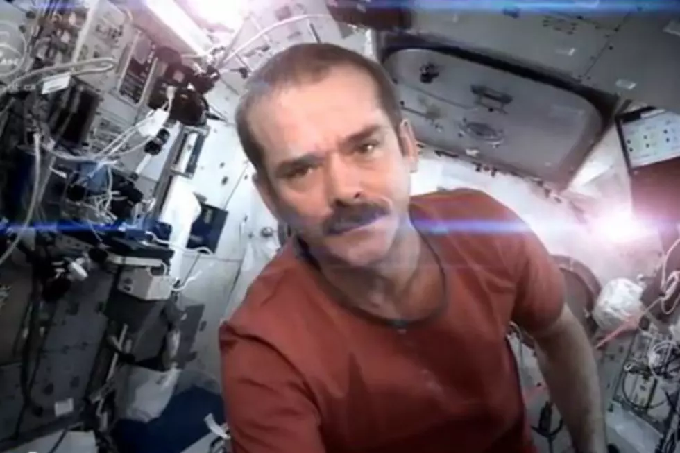 The Astronaut Singing &#8216;Space Oddity&#8217; is Back on YouTube [VIDEO]