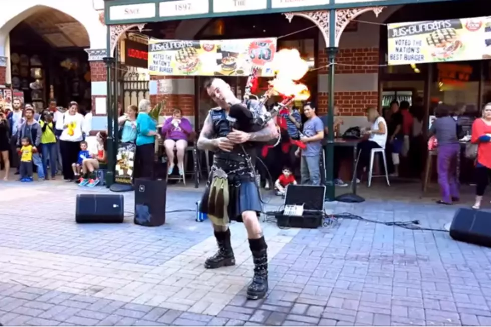 Watch 3 Amazing Thunderstruck Covers [VIDEOS]