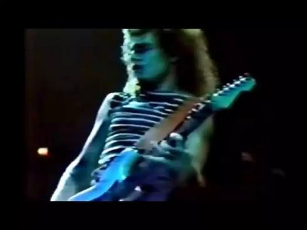 Drunk Dude Sings &#8216;Bohemian Rhapsody&#8217; On His Way To Jail [VIDEO]
