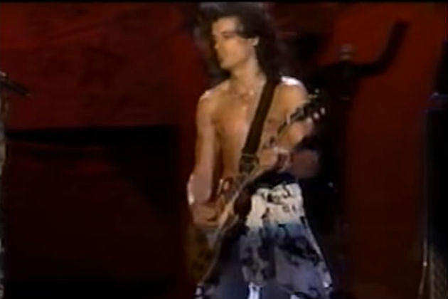 Aerosmith Topless and Wearing Lycra, Woodstock &#8217;94! [VIDEO]
