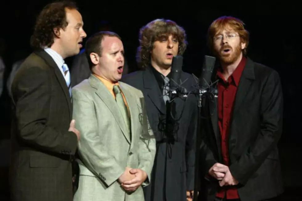 Phish Sings ‘Free Bird’ Acapella in Portland