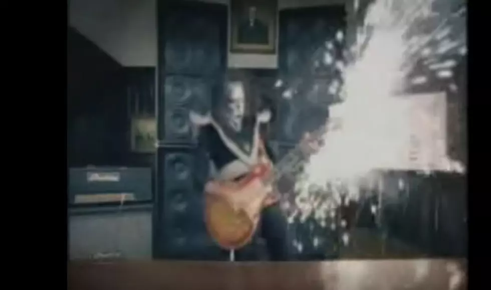 Remember When Ace Frehley Did a Dunkin Donuts Commercial? [VIDEO]