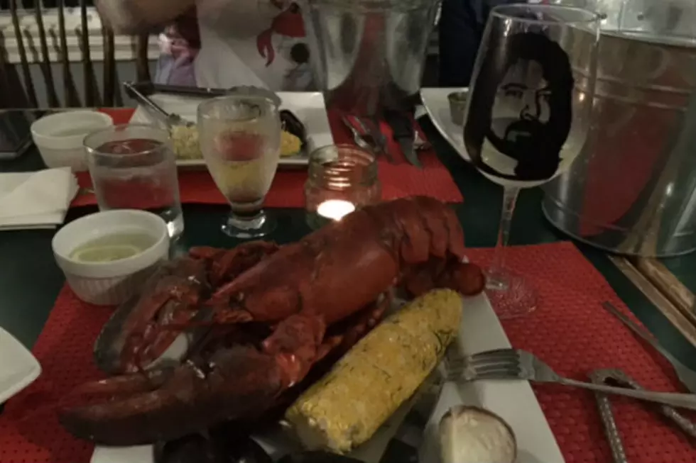 Celeste Enjoyed a Lobster Boil at The Argyler In Nova Scotia! [VIDEO]