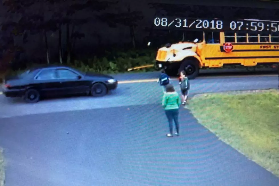 VIDEO: NH Driver Doesn&#8217;t Stop For School Bus Almost Hitting Young Student