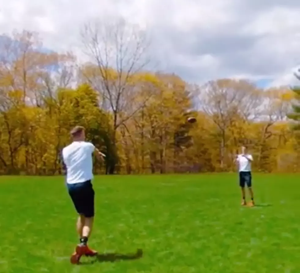 WATCH: Tom Brady Throwing to Tom Brady is Mind-Blowing