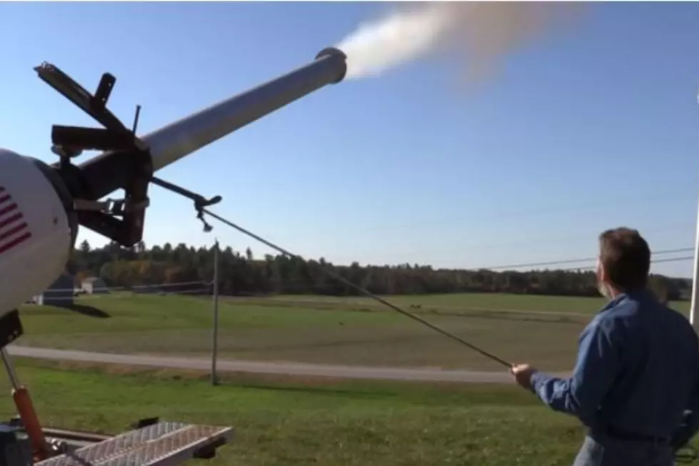 Pumpkin&#8217; Chunkin&#8217; At Andy&#8217;s Agway In Dayton Included a Cannon