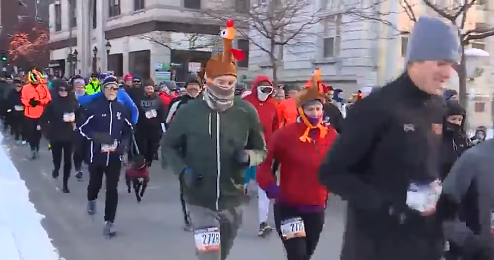 Earn That Big Turkey Dinner By Running In the Annual Portland Thanksgiving 4-Miler