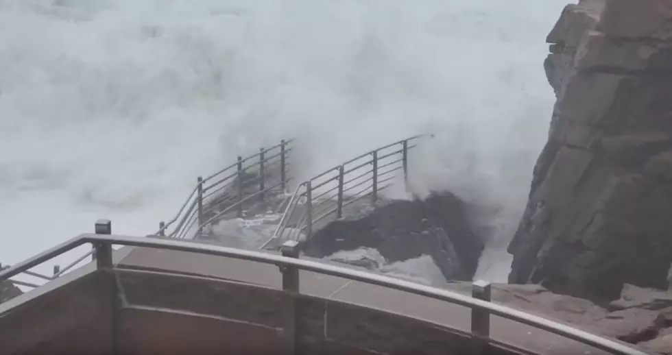 Watch Maine&#8217;s Thunder Hole Ragin&#8217; Thursday in Acadia