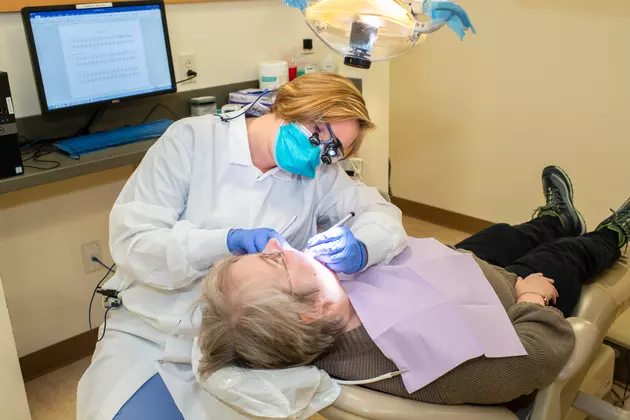 UNE Dental Clinic Offering $15 Teeth Cleaning for Veterans This Month