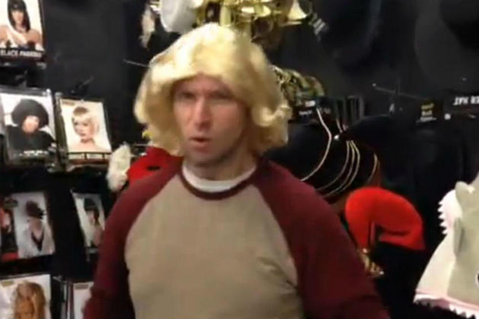 Rob Goes Costume Shopping at the Spirit Of Halloween in South Portland [VIDEO]