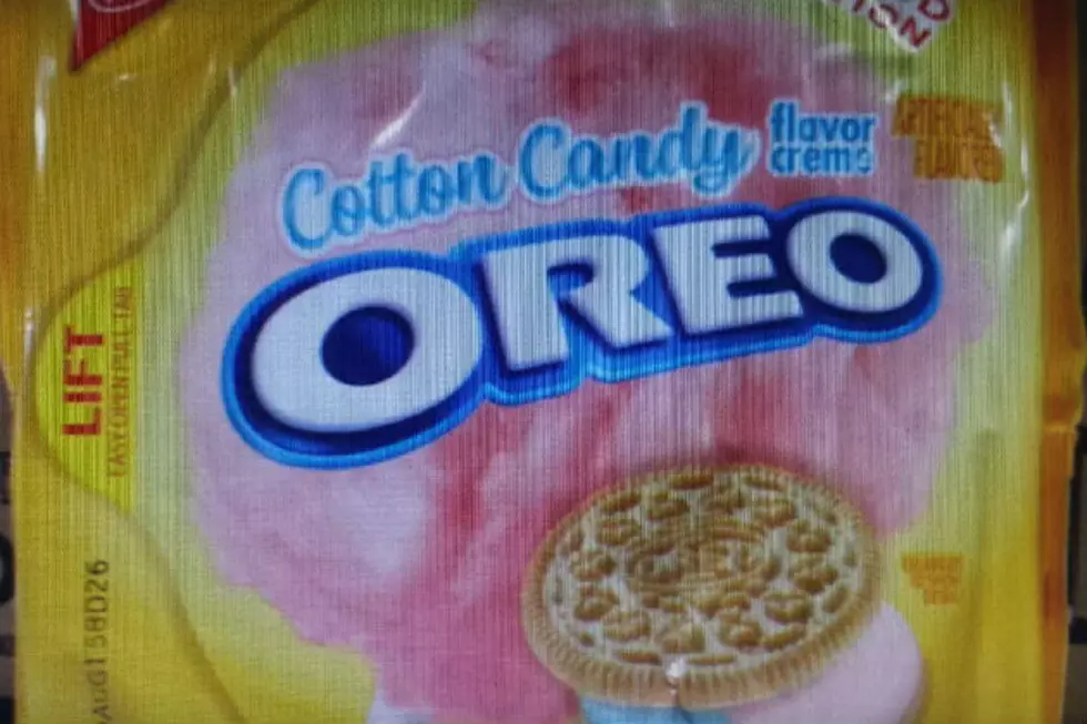 Cotton Candy Oreo Cookies Are in Your Near Future
