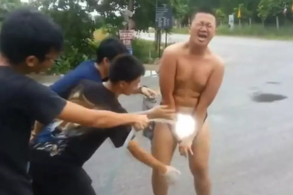 Watch Guy in Thailand Rub Fire Ants on His Junk and Immediately Regret it [NSFW VIDEO]