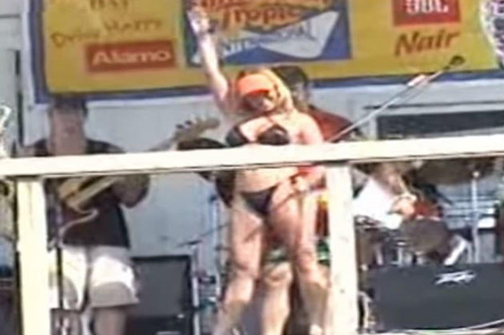 Watch: This 2001 Old Orchard Beach Bikini Contest on The Pier is Sure to Get You Thinkin’ Summer
