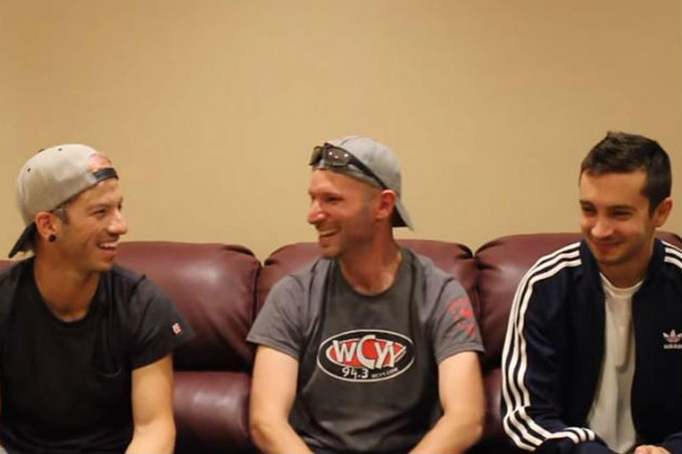 Watch My Interview With Twenty One Pilots and Video From the Show at the Bank of NH Pavilion | Rob 94 3 WCYY