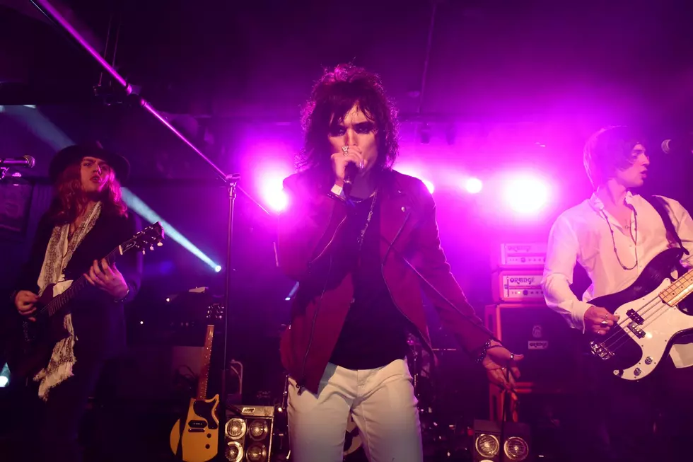 Want to See and Meet the Struts in Portland?