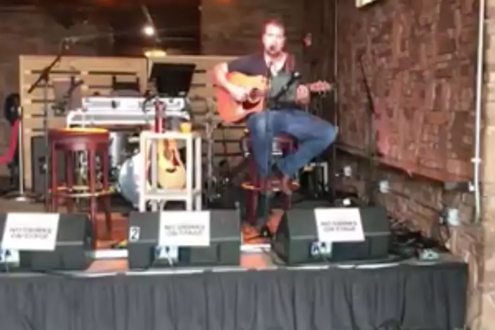 WATCH: Lewiston Man Sings Song Called 'I Can't Stand Tom Brady'