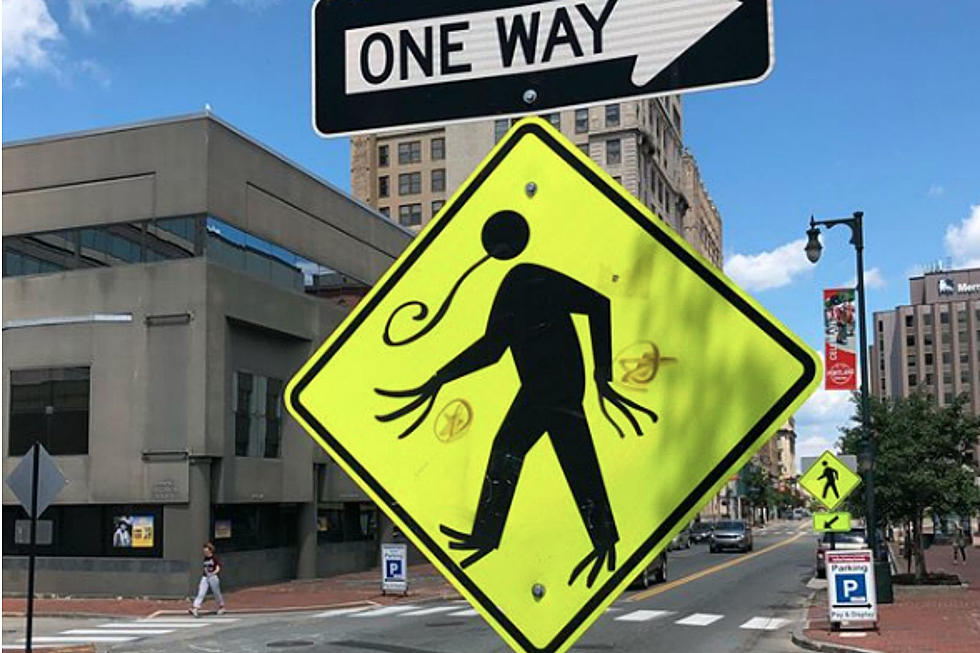 Is This Sign Trying To Warn Portland About Lizard People?