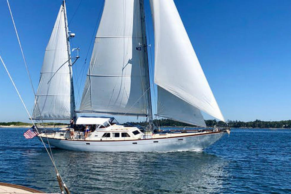 Cruise Casco Bay In A Sailboat While Enjoying Maine Craft Beer
