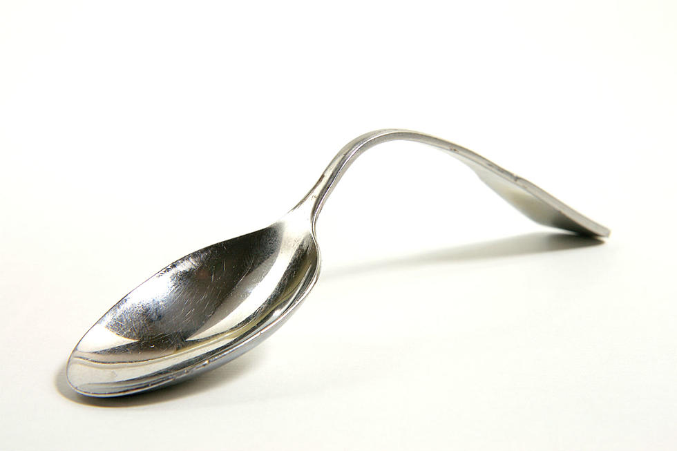A Class In Maine Will Teach You How To Mind-Bend A Spoon