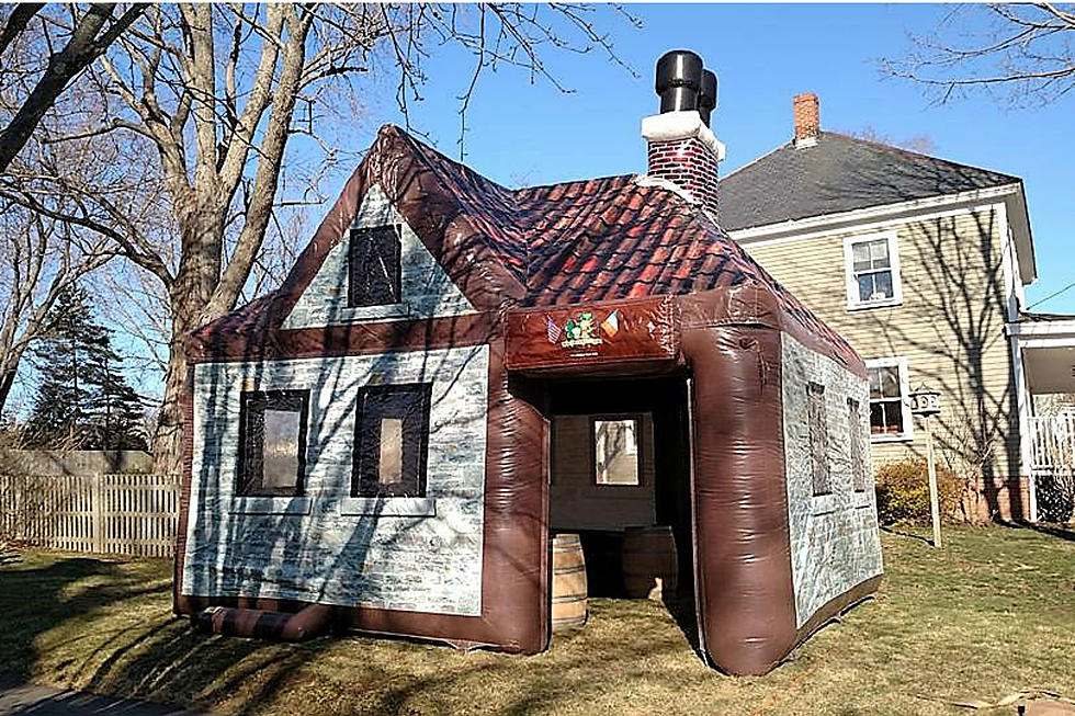 You Can Rent An Inflatable Irish Pub In New England That Comes With Food And Beer