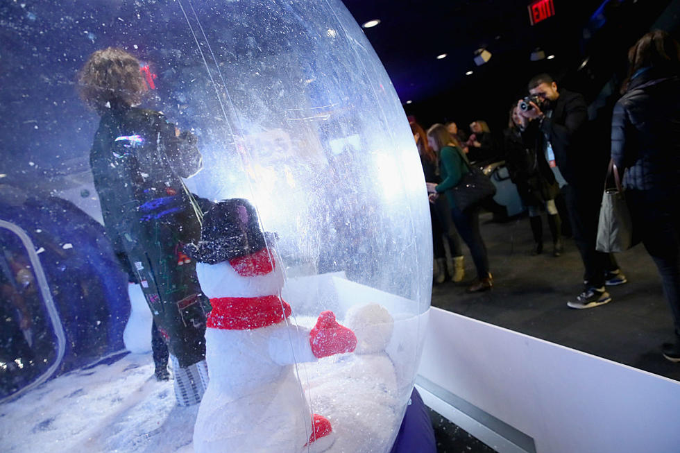 There’s A Giant Walkable Snow Globe In Maine Just In Time For The Holidays