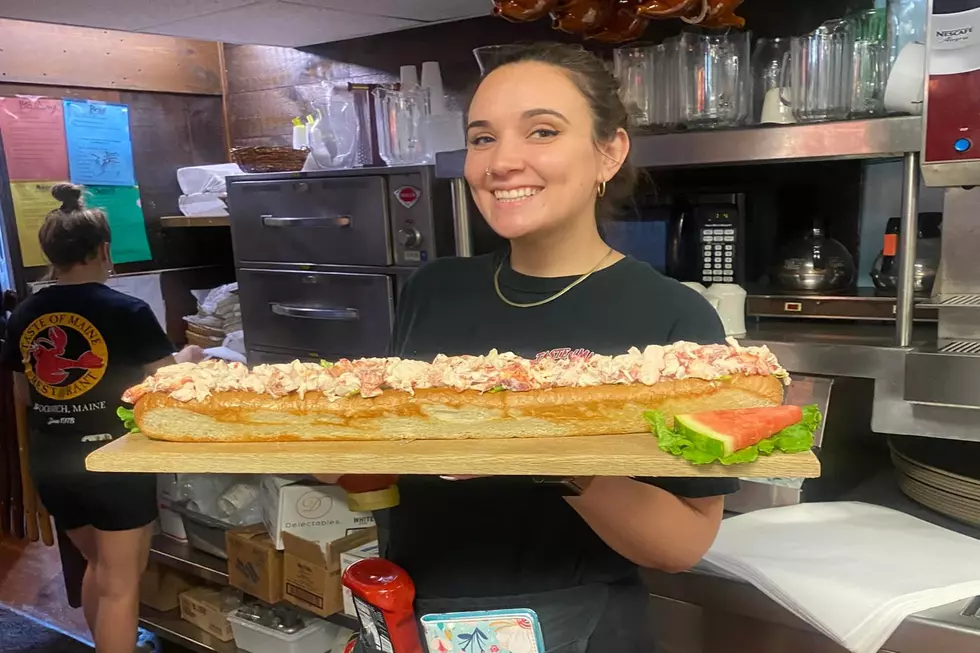 The World's Largest Lobster Roll is Served Right Here in Maine