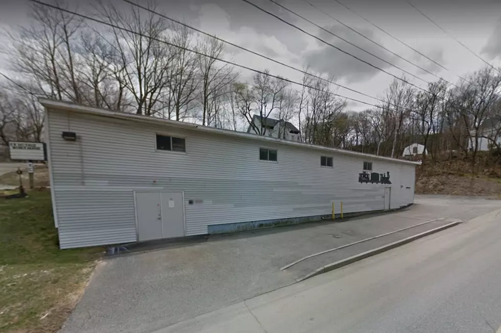 Long Ago, the Best Honey Dip Donuts Were Made in Auburn, Maine