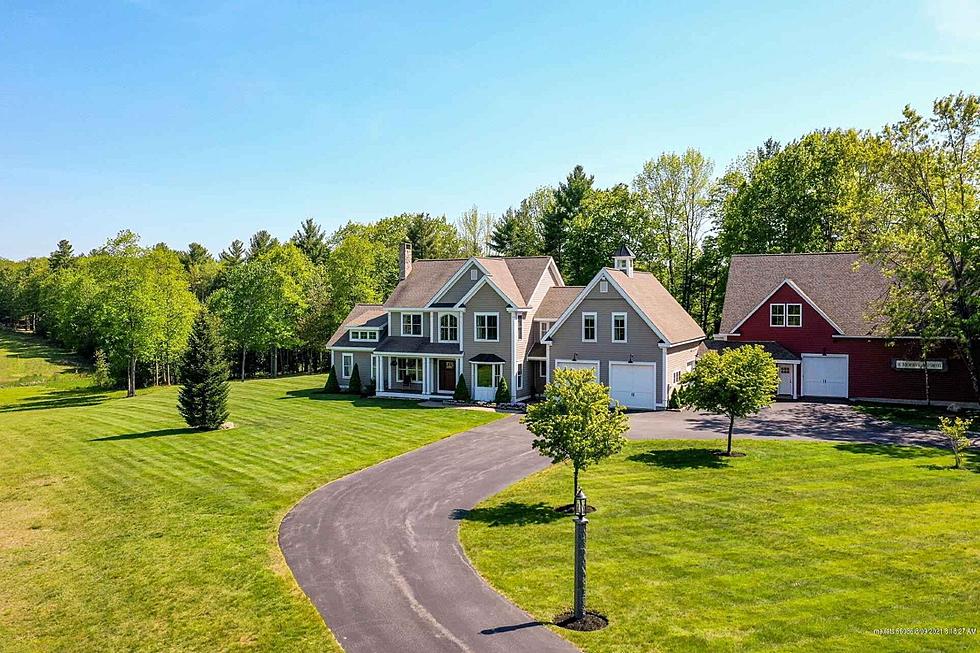 Peek Inside The &#8216;Hidden&#8217; Mansion For Sale In Windham, Maine For $1.47 Million