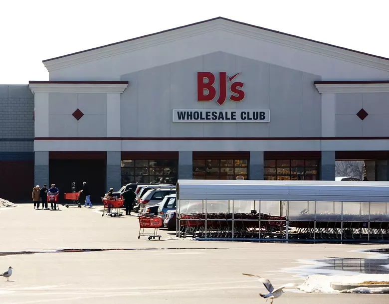 49 Bjs Wholesale Club Inc Stock Photos, High-Res Pictures, and Images -  Getty Images