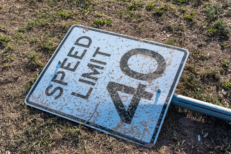 A Maine Town's Only Digital Speed Limit Sign Was Stolen 
