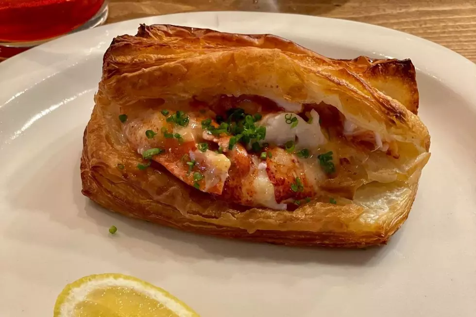 The World's 'Fanciest' Lobster Roll is Served in Portland, Maine
