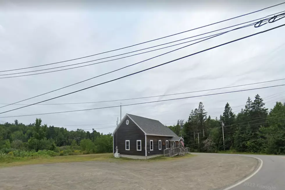 A Tiny Town in Maine Doesn't Want to Exist Anymore