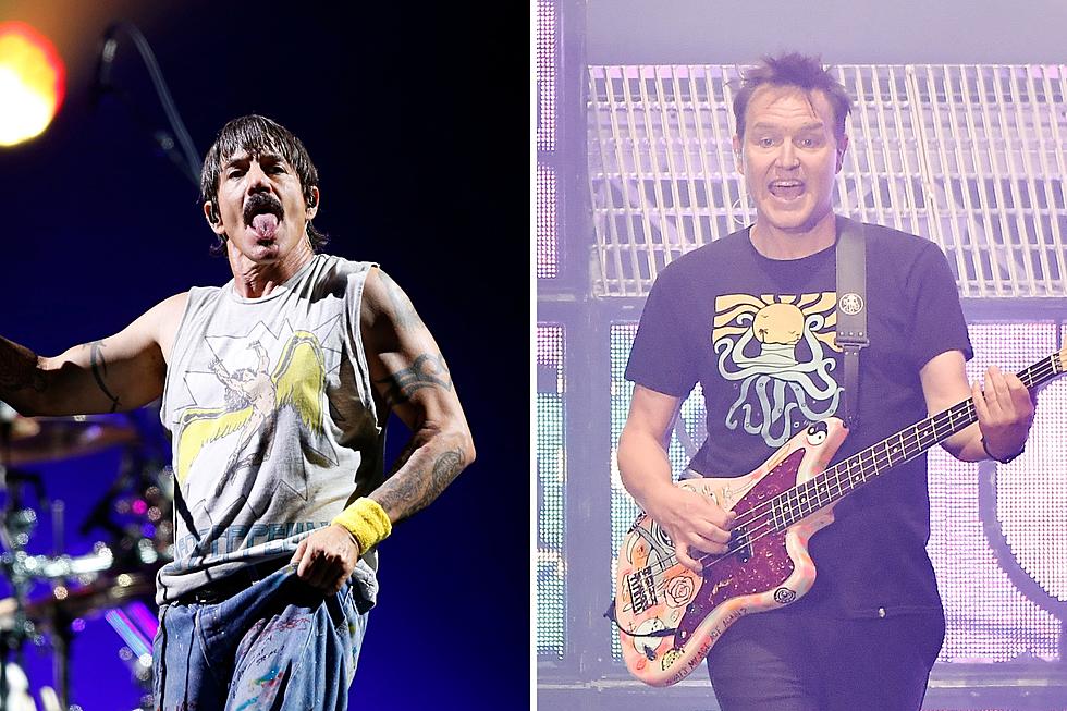 WCYY Madness 2023 Day 4 1pm: Red Hot Chili Peppers vs. Blink-182
