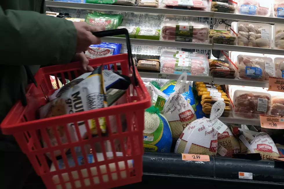 How Much the Average Person in Maine is Spending on Groceries Per Month