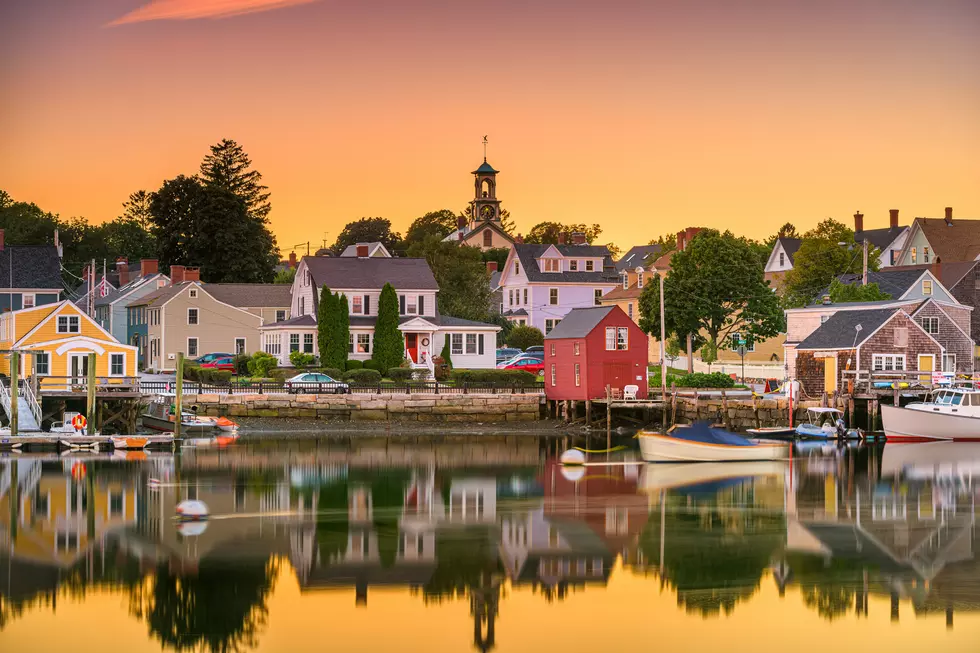 Portsmouth, New Hampshire, USA townscape at dusk.