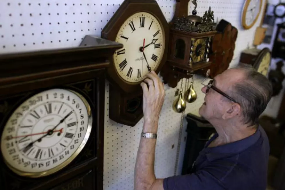 DON’T FORGET: Daylight Savings Time Ends On Sunday Morning